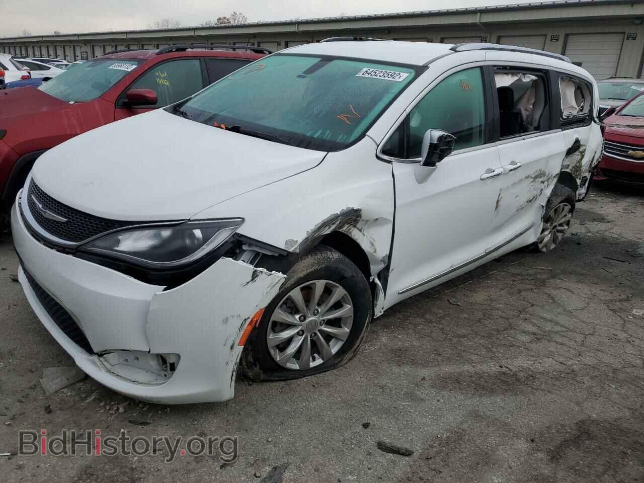 2018 CHRYSLER PACIFICA - VIN: 2C4RC1BG0JR120323 - Photo 2