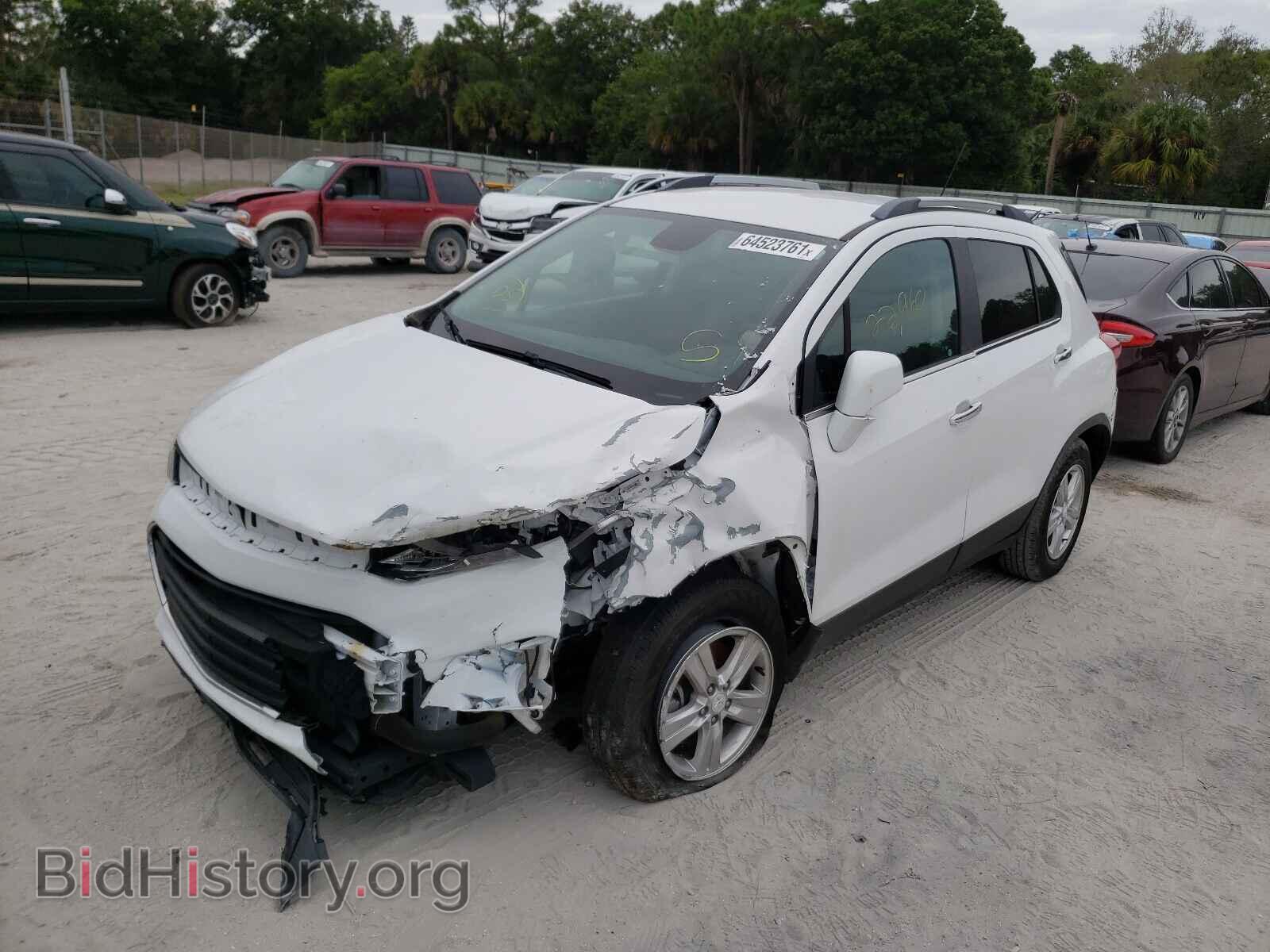 2017 CHEVROLET TRAX - VIN: 3GNCJLSB1HL287042 - Фото 2