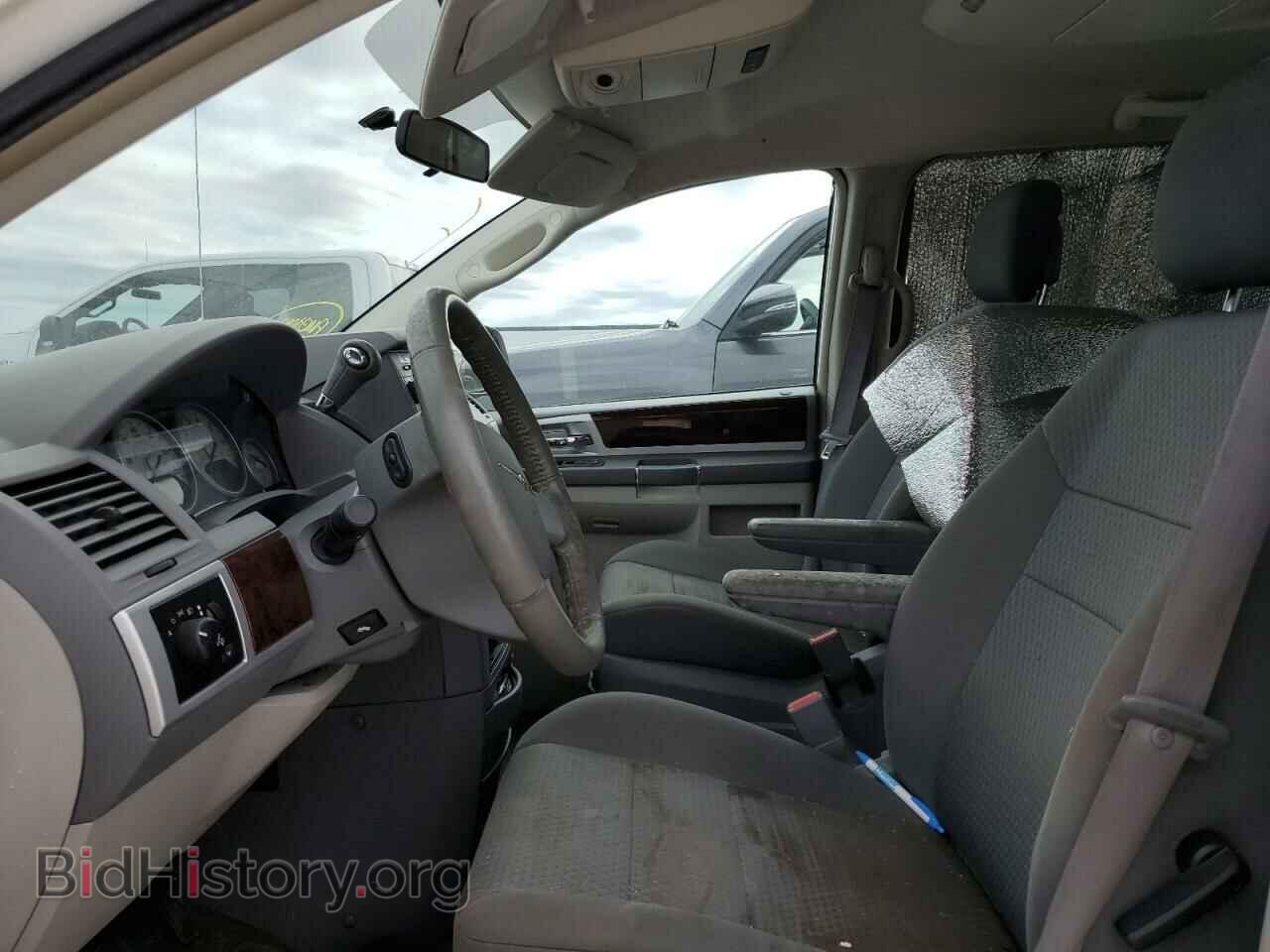 2010 CHRYSLER MINIVAN - VIN: 2A4RR5D18AR266557 - Фото 5