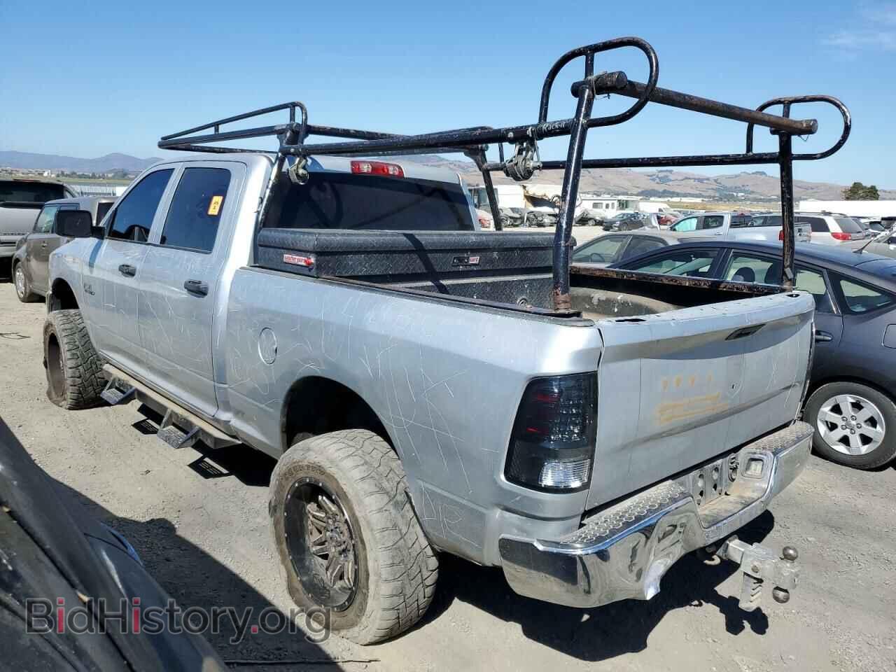 2016 RAM All Models - VIN: 3C6UR5CL8GG211342 - Photo 2
