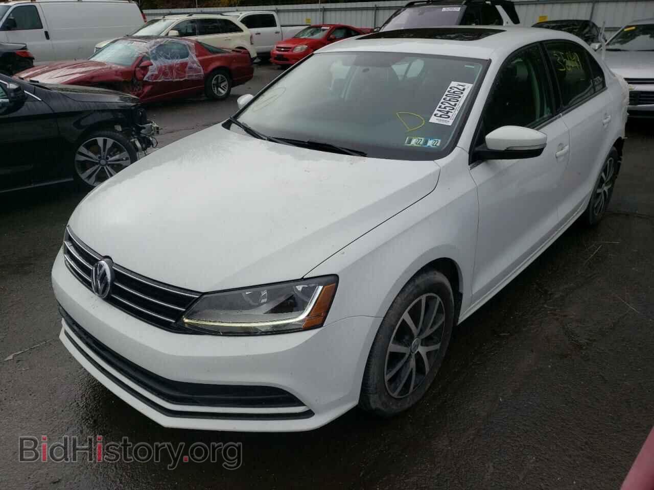 2017 VOLKSWAGEN JETTA - VIN: 3VWDB7AJ0HM403106 - Фото 2