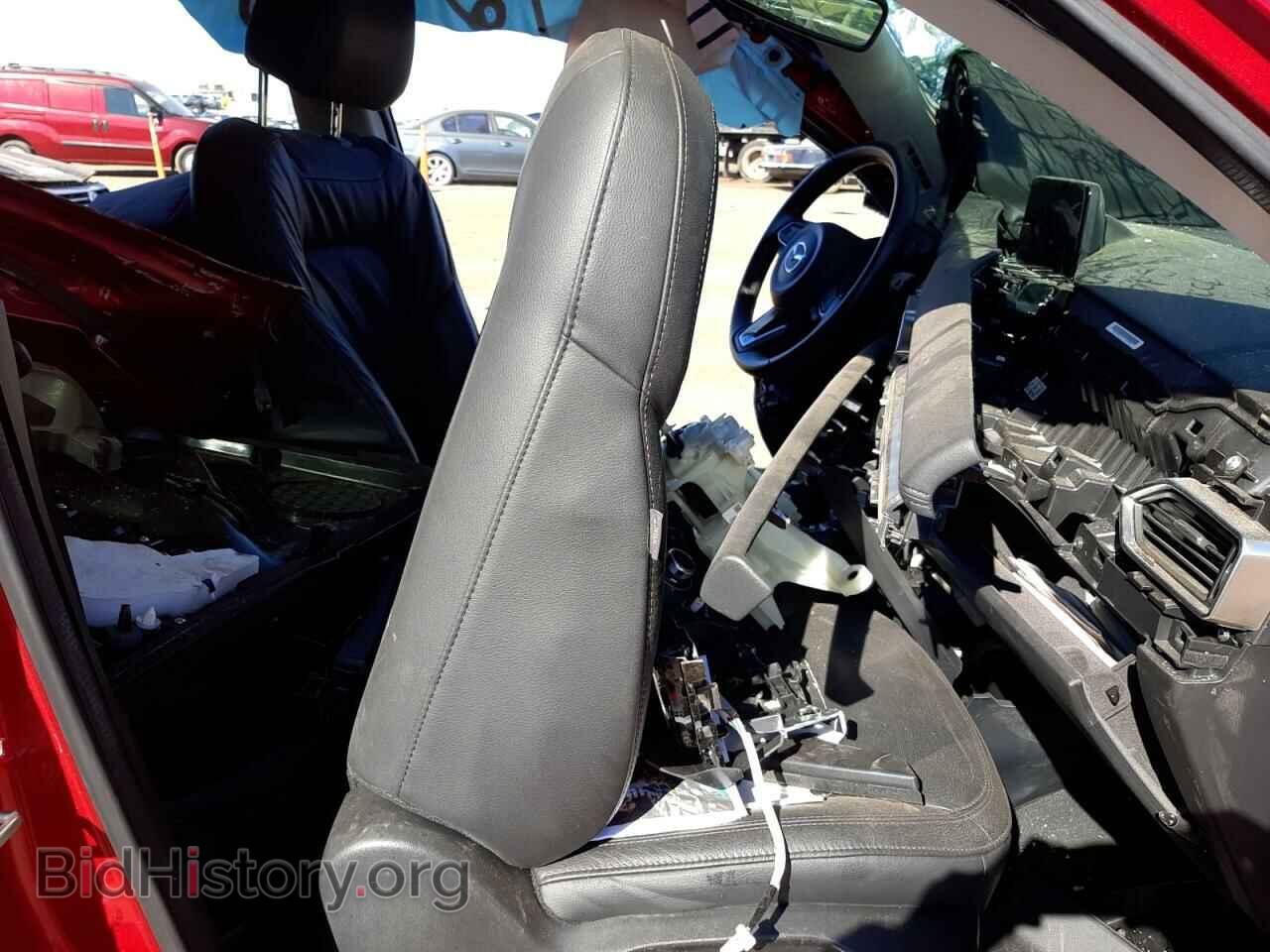 2018 MAZDA CX-5 - VIN: JM3KFADM1J0300388 - Фото 5