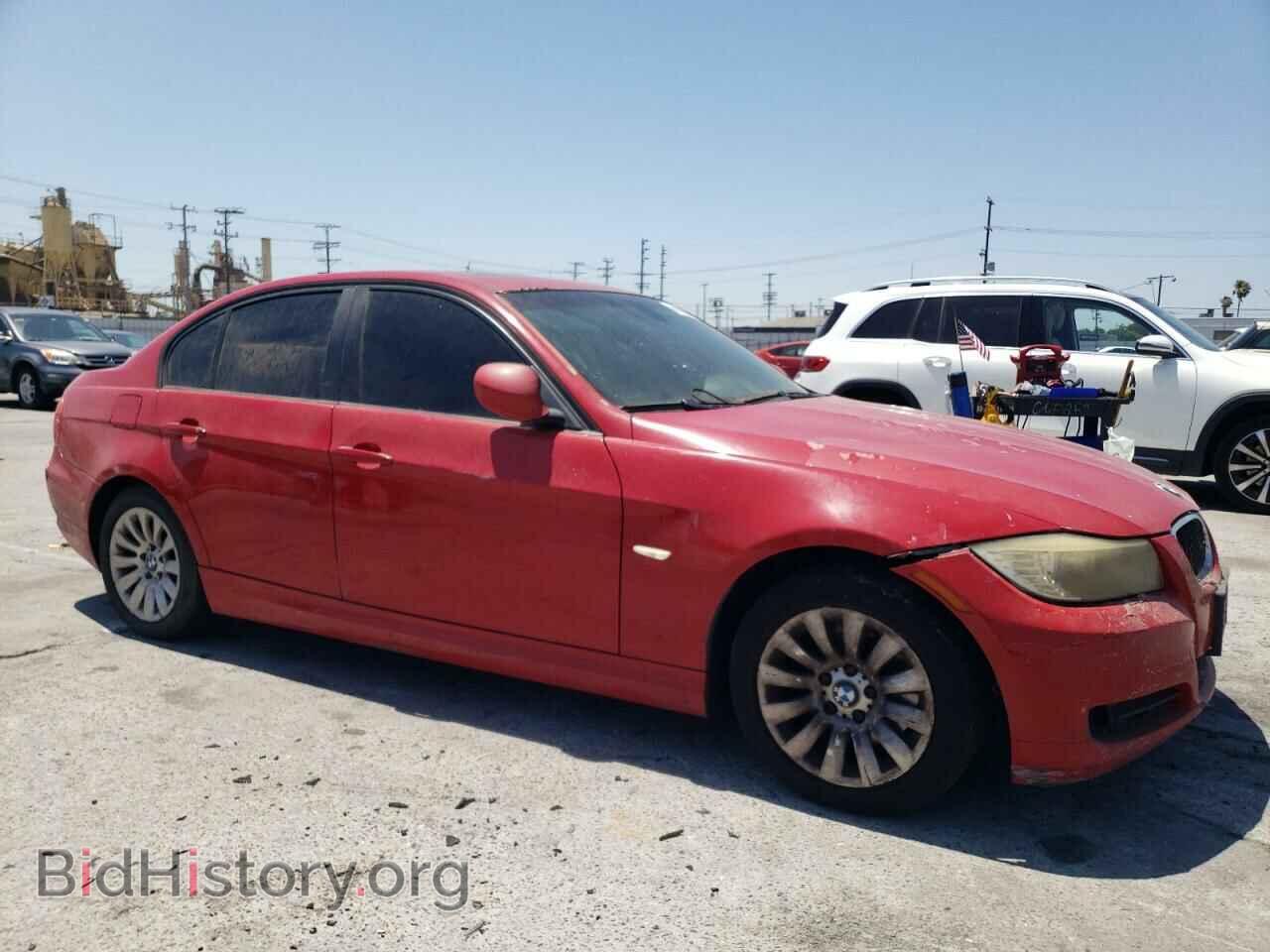 2009 BMW 3 SERIES - VIN: WBAPH53549A438536 - Фото 4