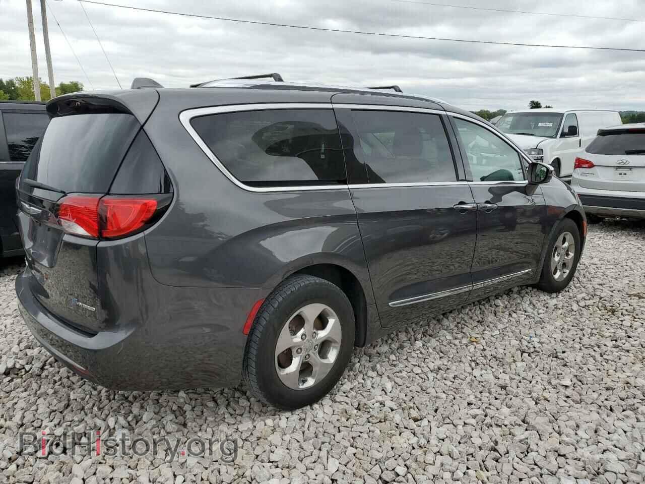2018 CHRYSLER PACIFICA - VIN: 2C4RC1N79JR359462 - Фото 3