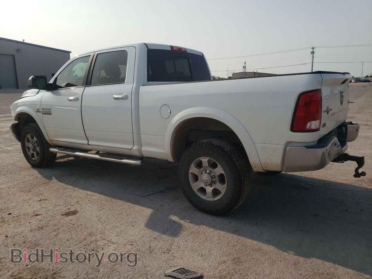 2017 RAM All Models - VIN: 3C6UR5DL2HG718141 - Photo 2