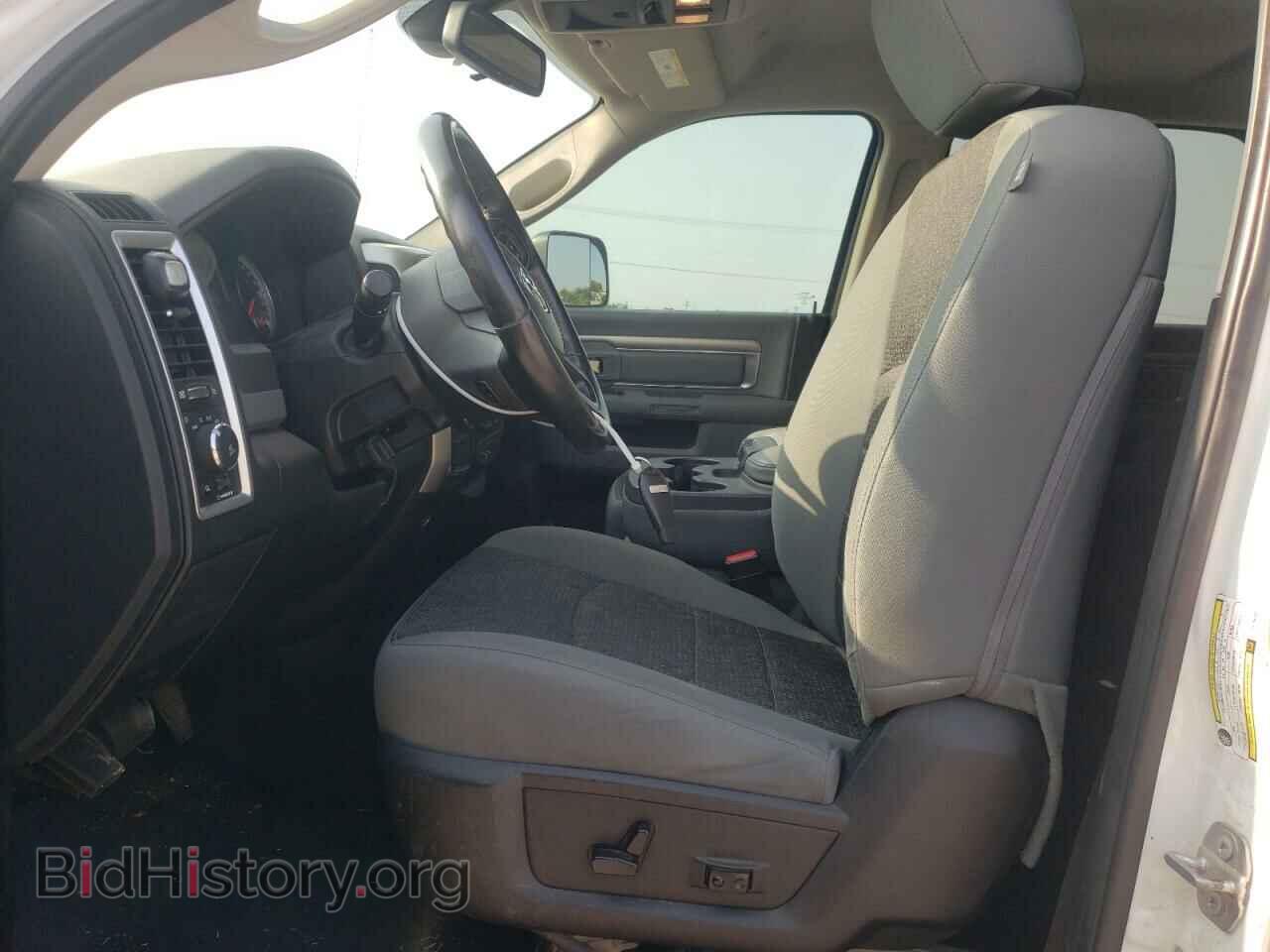 2017 RAM All Models - VIN: 3C6UR5DL2HG718141 - Photo 7
