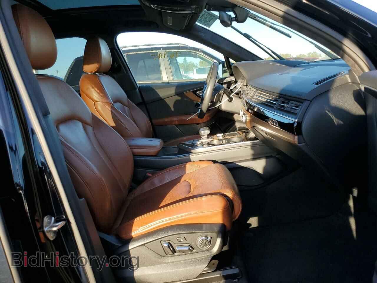 2017 AUDI Q7 - VIN: WA1VAAF74HD014754 - Фото 5