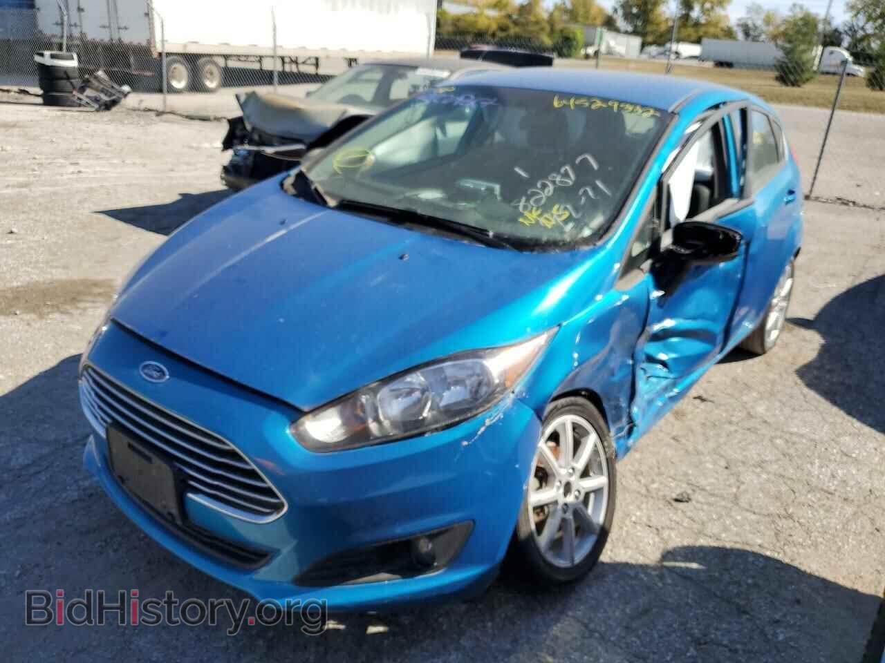 2017 FORD FIESTA - VIN: 3FADP4EJ2HM122993 - Фото 2