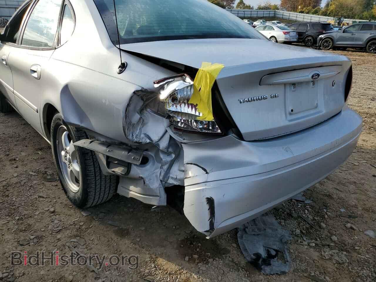 2006 FORD TAURUS - VIN: 1FAFP53U66A157817 - Фото 9