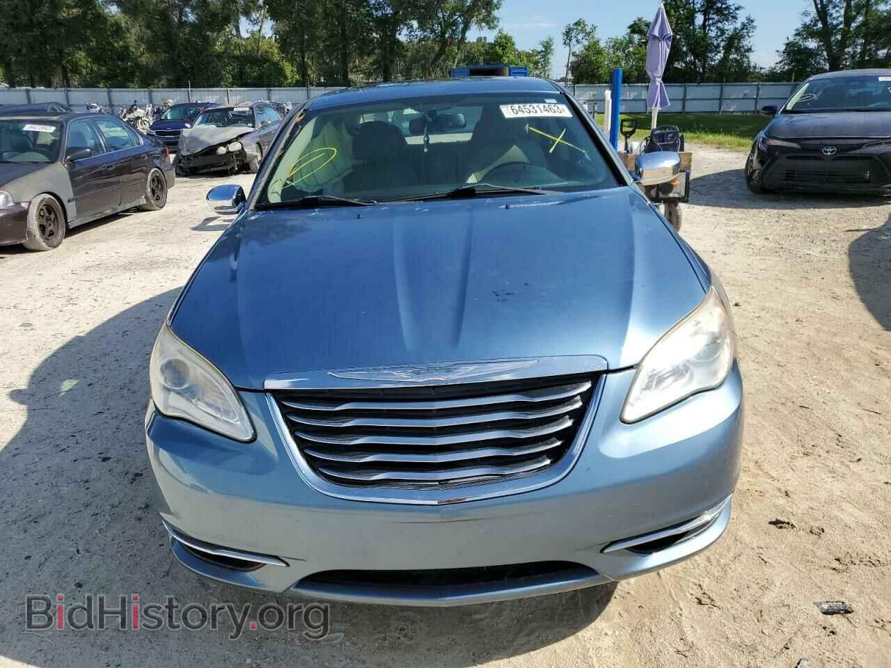 2011 CHRYSLER 200 - VIN: 1C3BC2FGXBN590282 - Фото 5