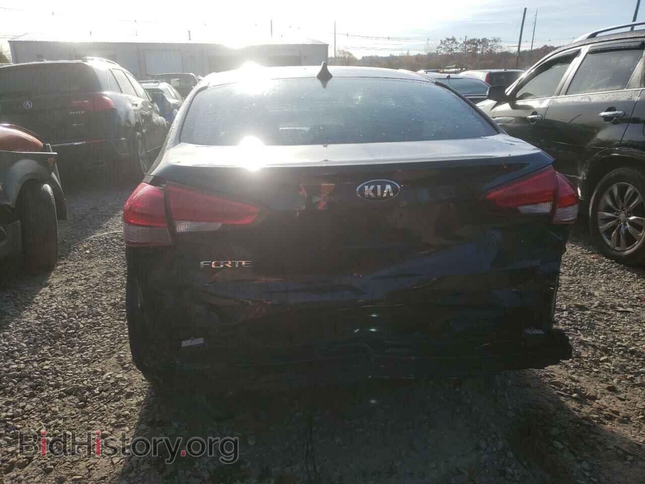 2017 KIA FORTE - VIN: 3KPFK4A72HE010667 - Фото 9