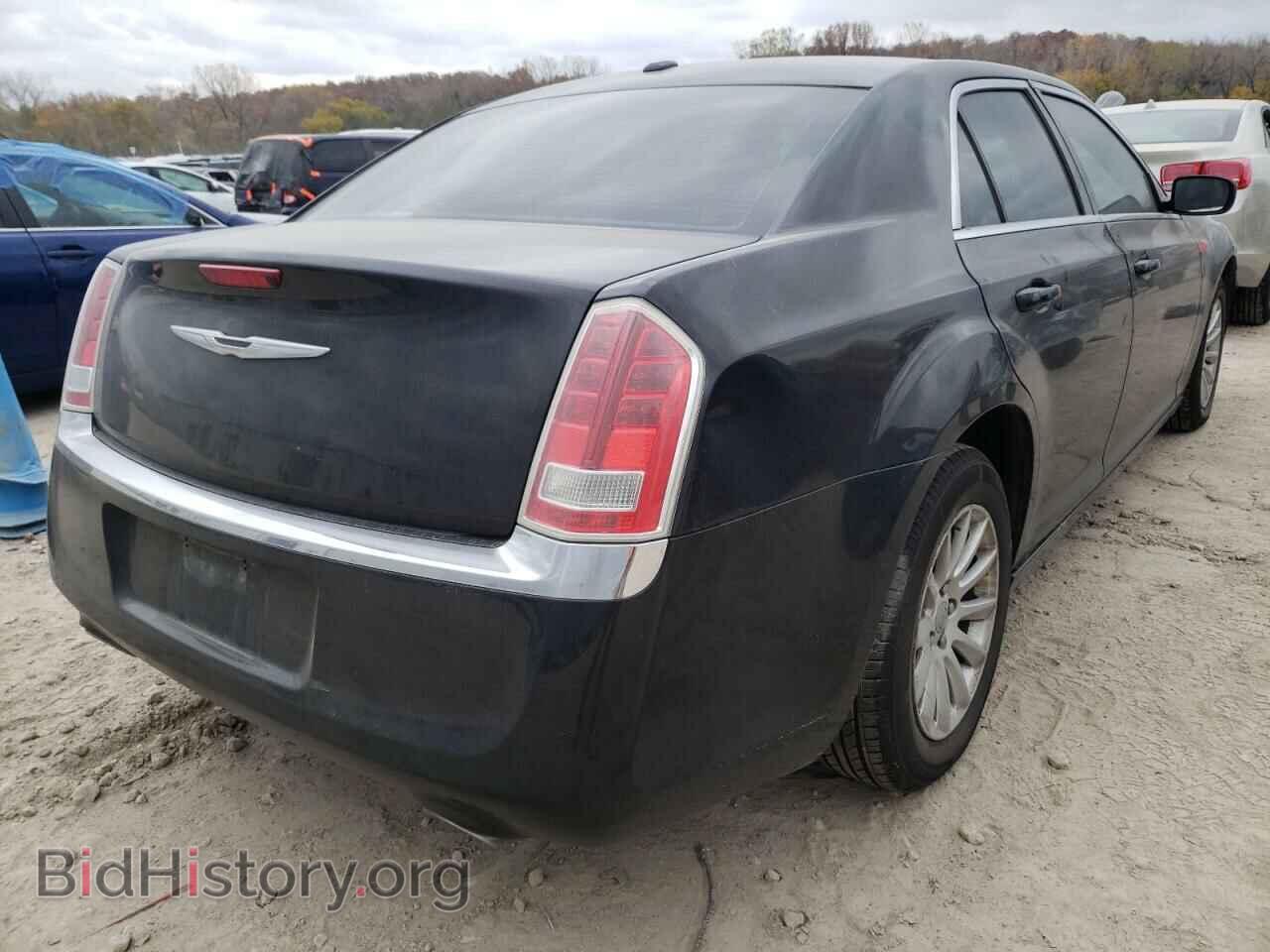 2014 CHRYSLER 300 - VIN: 2C3CCAAG0EH127621 - Photo 4