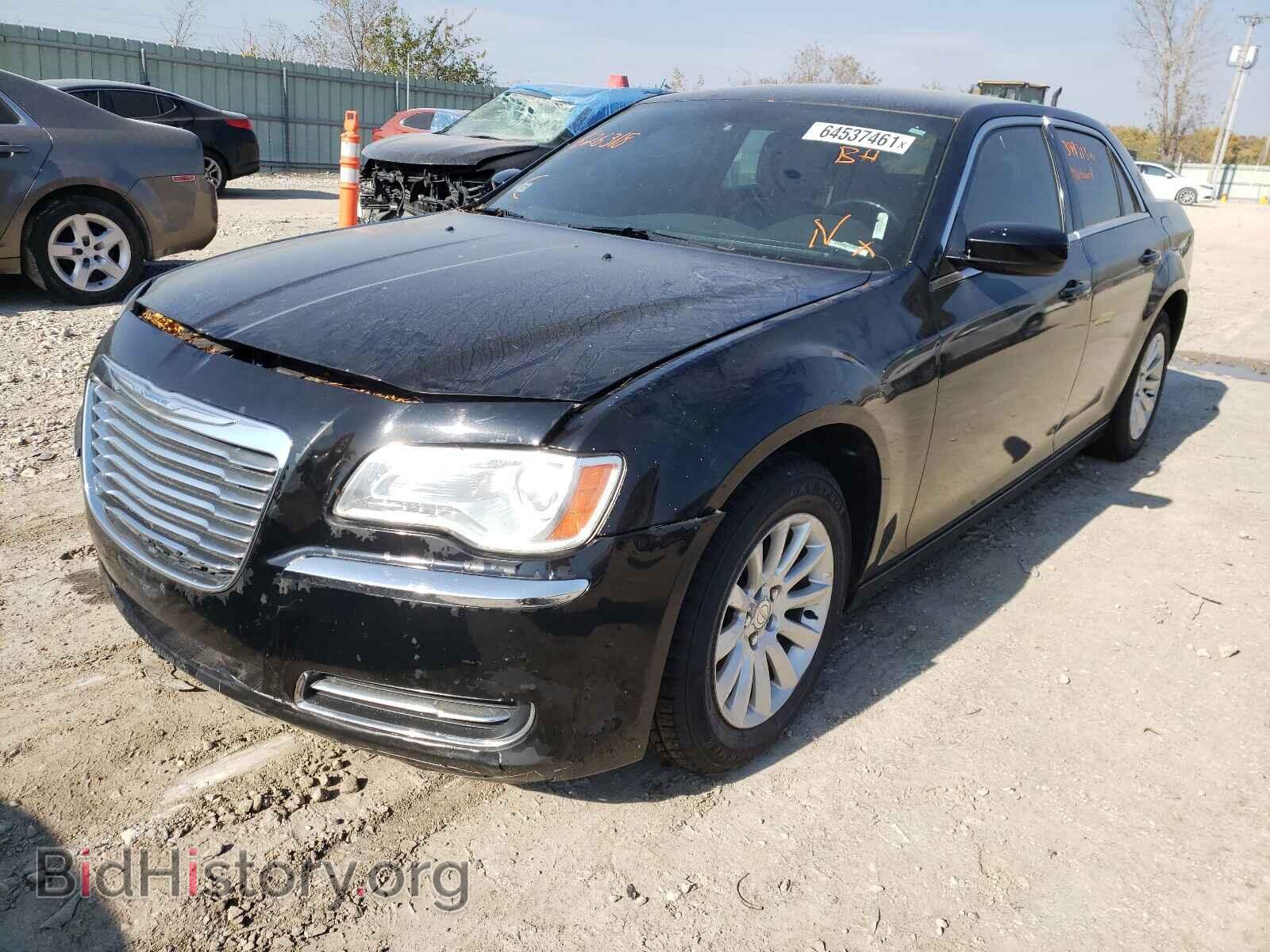 2013 CHRYSLER 300 - VIN: 2C3CCAAG9DH626318 - Фото 2