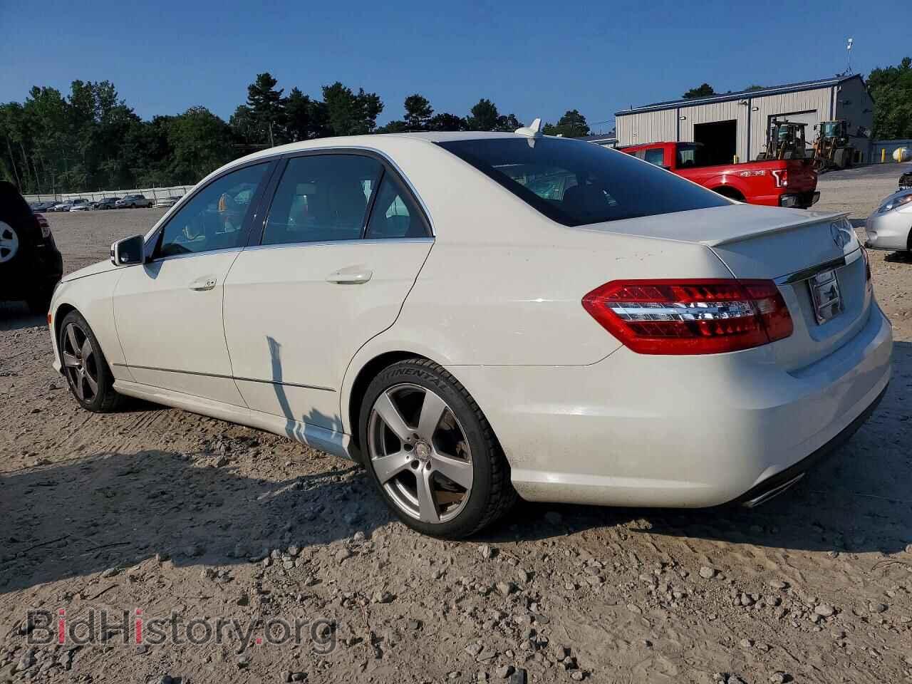 2012 MERCEDES-BENZ E-CLASS - VIN: WDDHF8JB2CA564401 - Фото 2