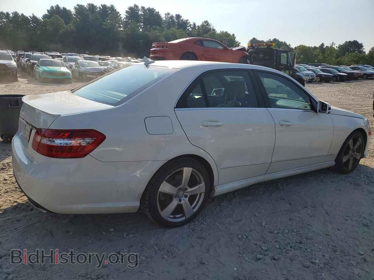 2012 MERCEDES-BENZ E-CLASS - VIN: WDDHF8JB2CA564401 - Фото 3