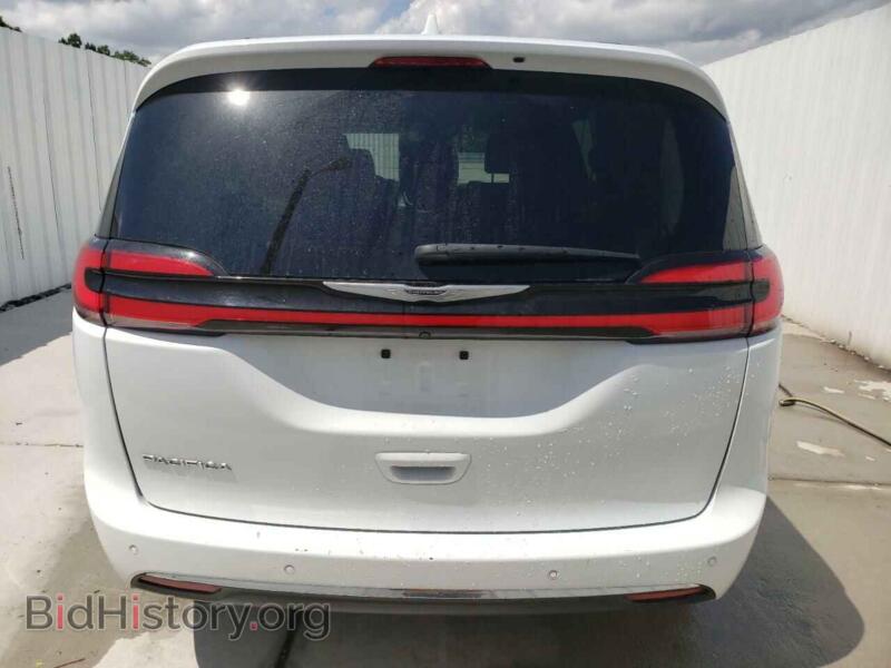 2022 Chrysler PACIFICA (VIN 2C4RC1BG5NR158197) — photo 6 of 13