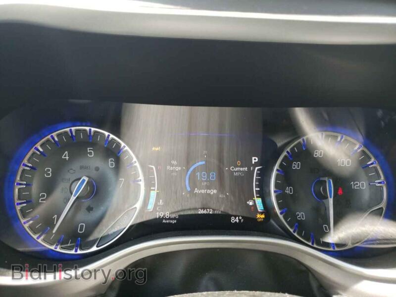 2022 Chrysler PACIFICA (VIN 2C4RC1BG5NR158197) — photo 9 of 13