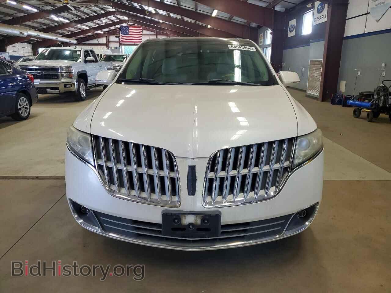 2012 LINCOLN MKT - VIN: 2LMHJ5AT4CBL50207 - Photo 5