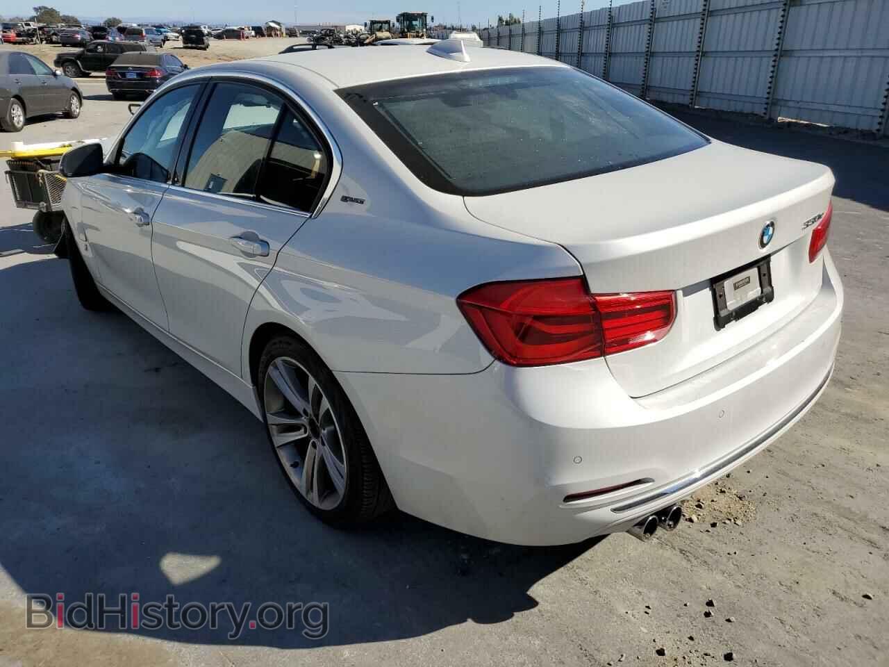 2018 BMW 3 SERIES - VIN: WBA8E1C5XJA178685 - Фото 3