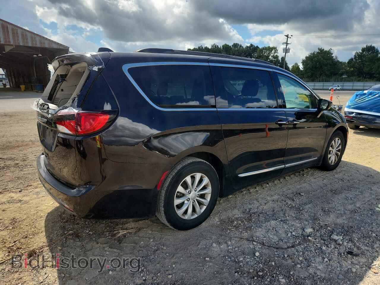 2017 CHRYSLER PACIFICA - VIN: 2C4RC1BG8HR734028 - Photo 3