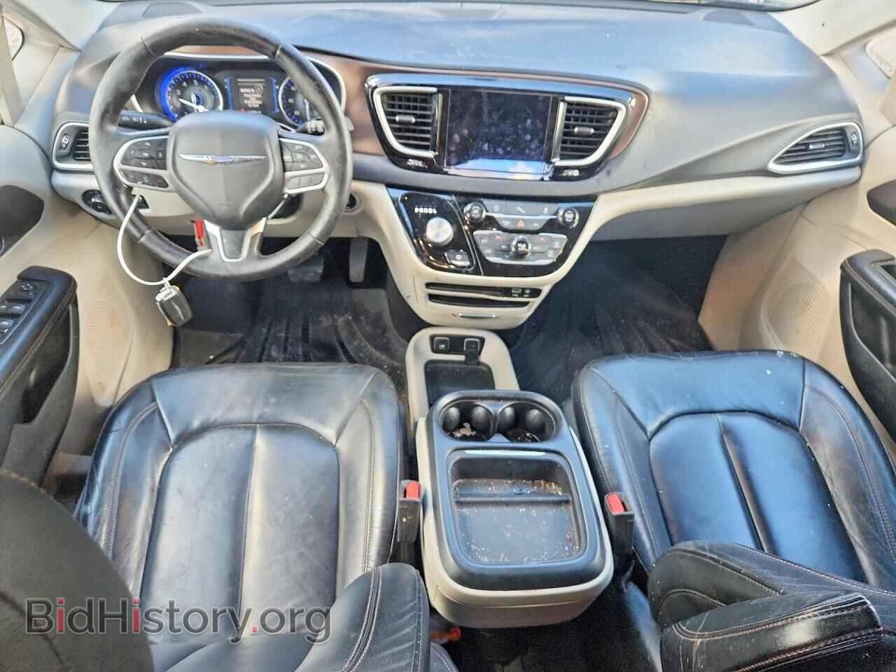 2017 CHRYSLER PACIFICA - VIN: 2C4RC1BG8HR734028 - Photo 8