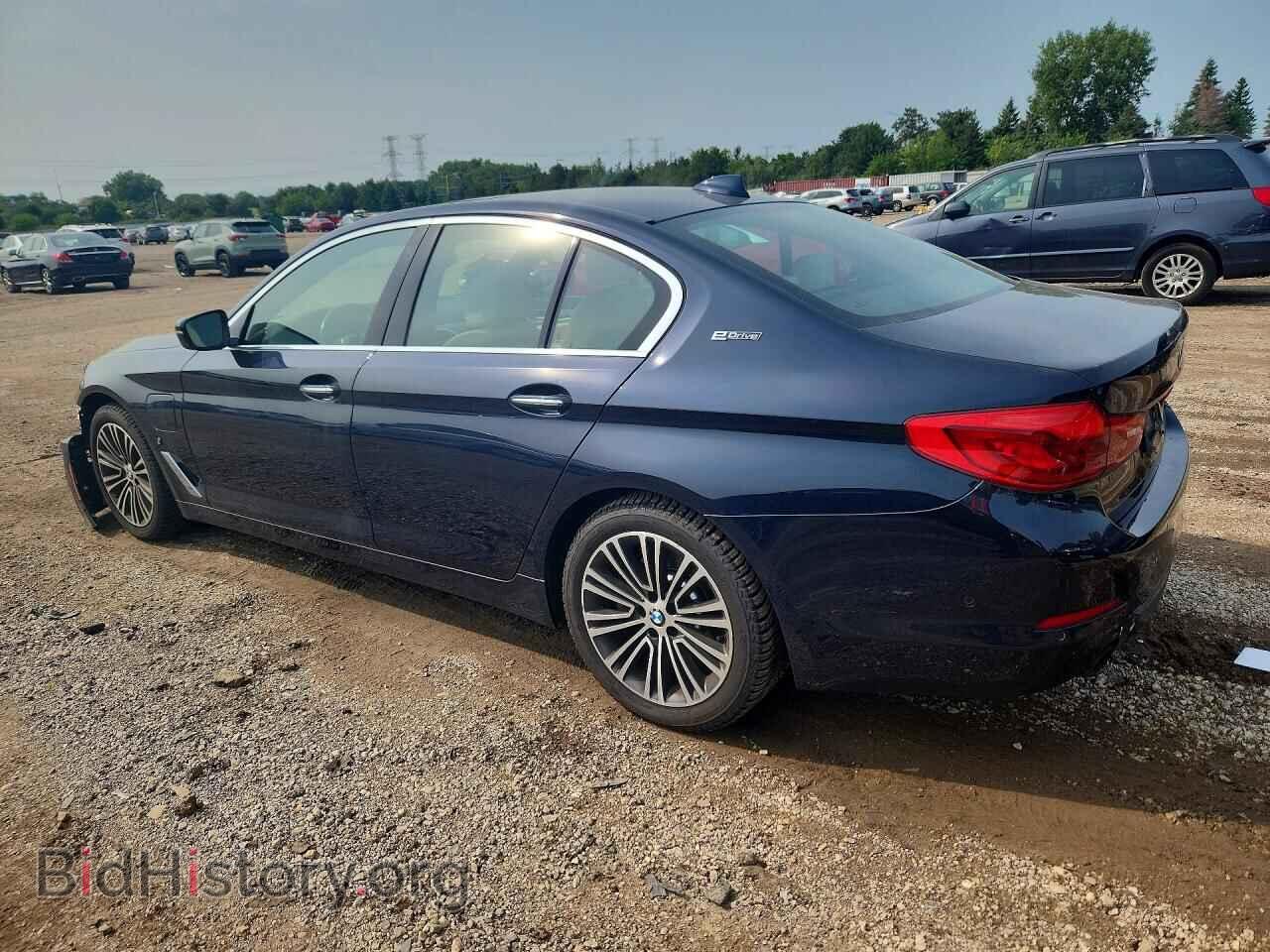 2018 BMW 5 SERIES - VIN: WBAJB1C52JB084675 - Фото 2