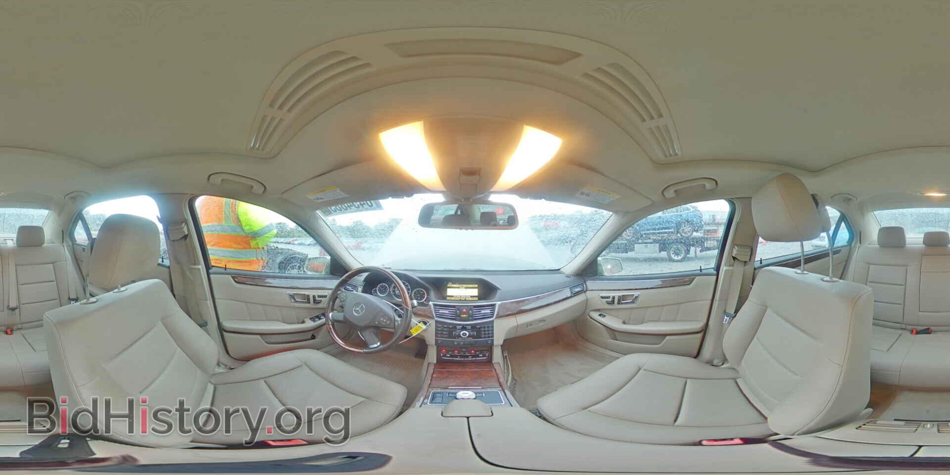 2011 MERCEDES-BENZ E-CLASS - VIN: WDDHF2EB5BA343056 - Photo 14