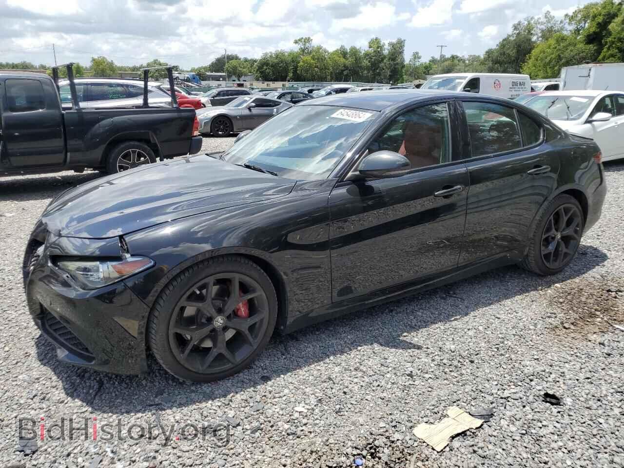 Photo ZARFAMAN4L7626385 - ALFA ROMEO GIULIA 2020