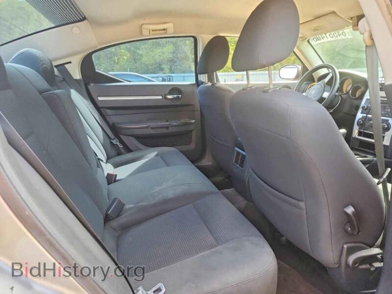 2010 Dodge CHARGER (VIN 2B3CA3CV9AH293091) — photo 10 of 12