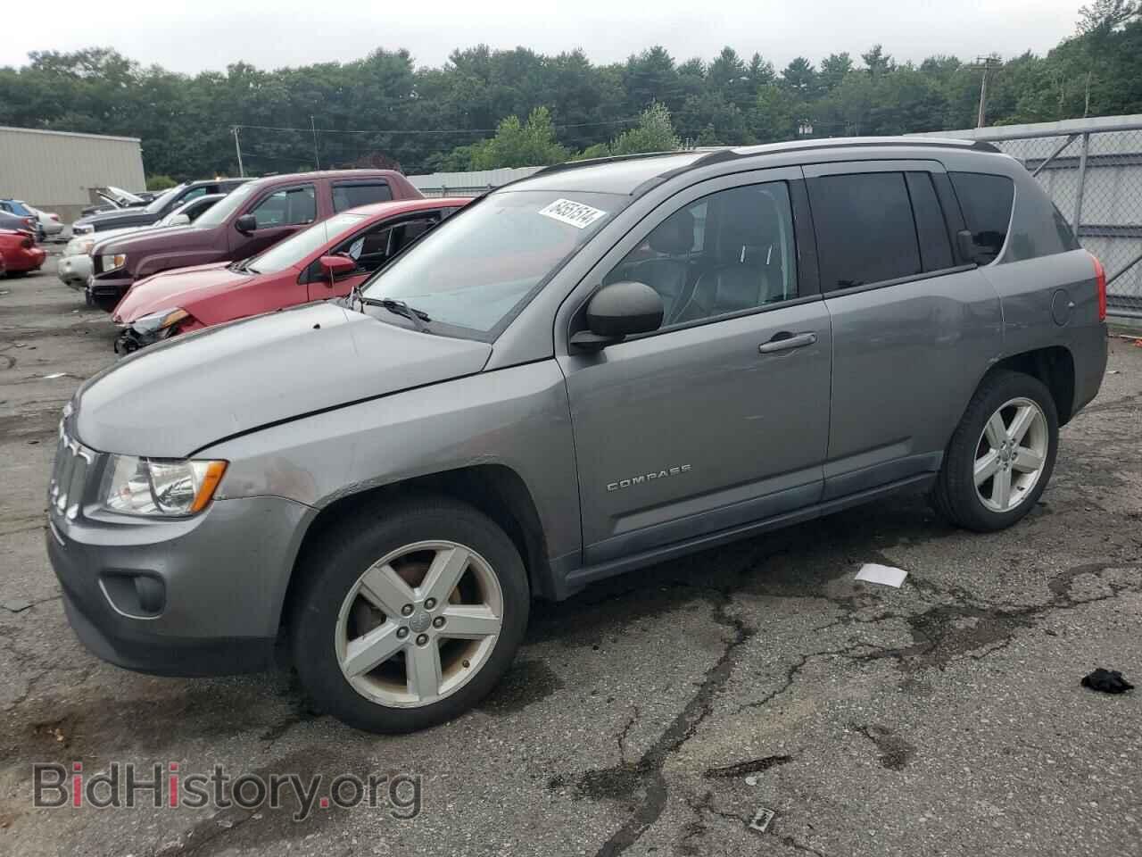 Photo 1J4NT5FB2BD243088 - JEEP COMPASS 2011
