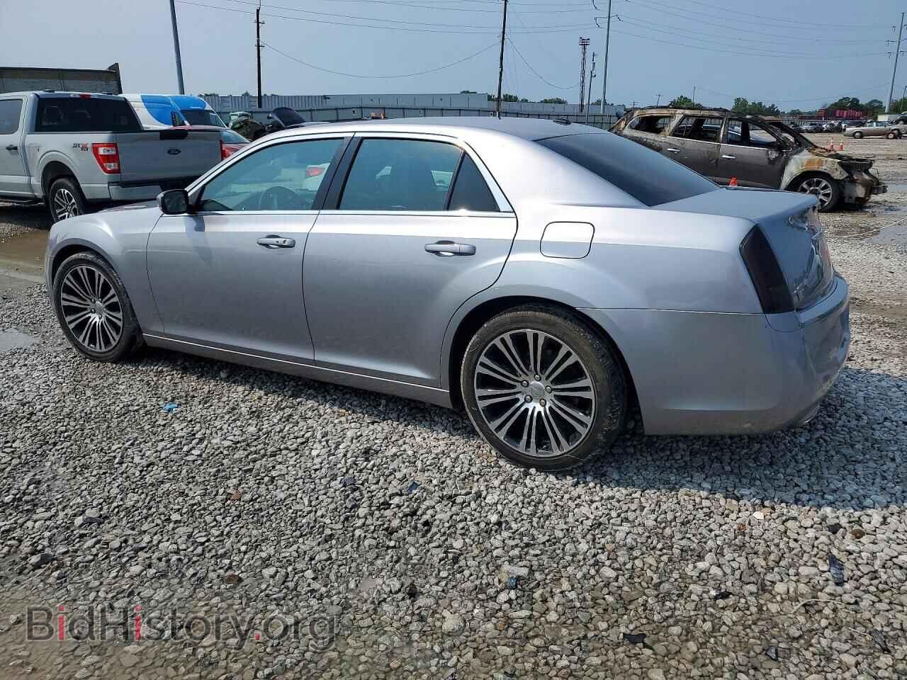 2013 CHRYSLER 300 - VIN: 2C3CCABG8DH731852 - Photo 2