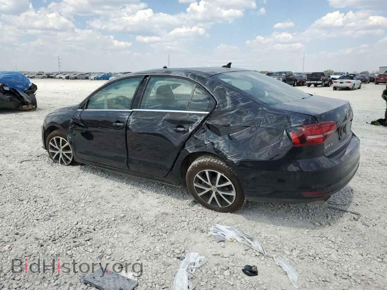 2017 VOLKSWAGEN JETTA - VIN: 3VWDB7AJ2HM220130 - Фото 2