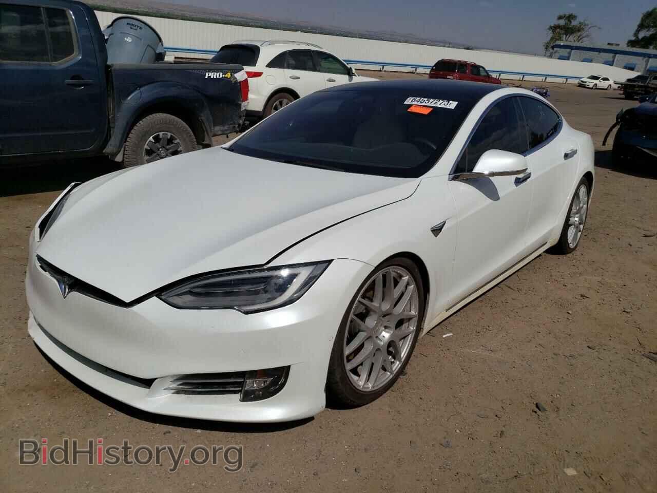 Фотография 5YJSA1E22LF415123 - TESLA MODEL S 2020