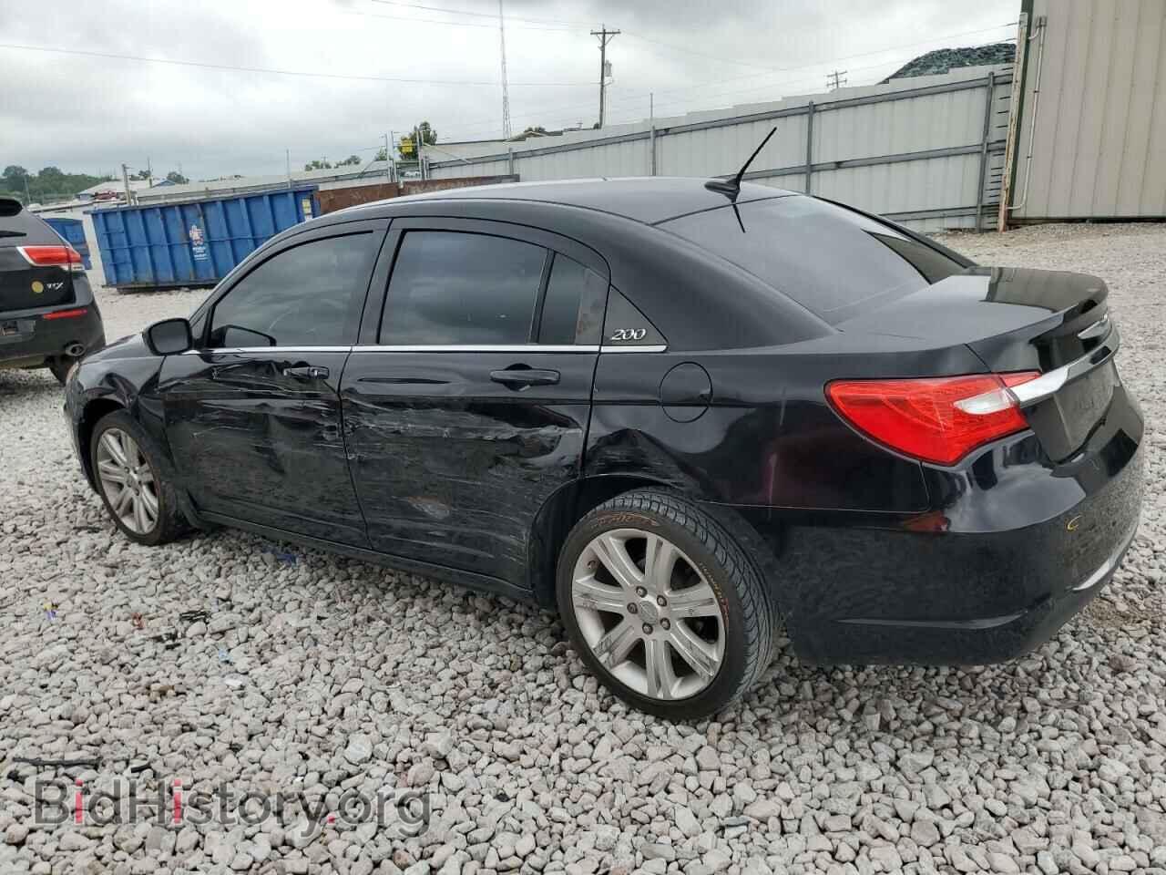 2012 CHRYSLER 200 - VIN: 1C3CCBBB4CN135895 - Фото 2