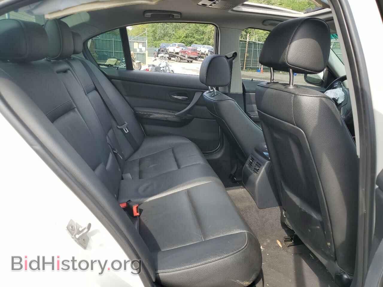 2011 BMW 3 SERIES - VIN: WBAPK5C58BF126942 - Фото 10
