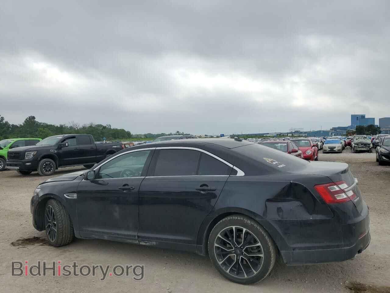 2017 FORD TAURUS - VIN: 1FAHP2E82HG139032 - Фото 2