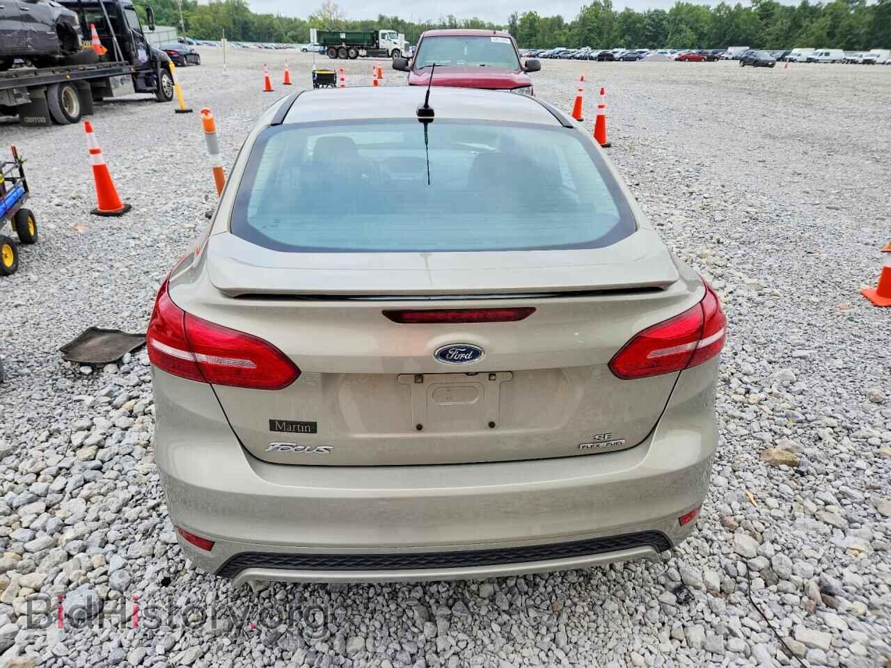 2016 FORD FOCUS - VIN: 1FADP3F27GL274639 - Photo 6