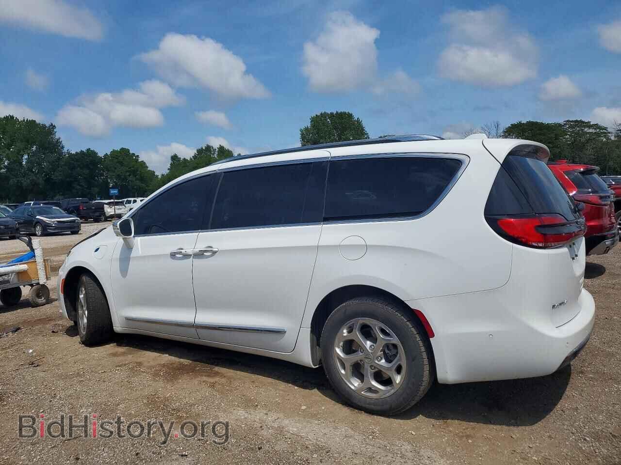 2021 CHRYSLER PACIFICA - VIN: 2C4RC1S70MR510956 - Фото 2