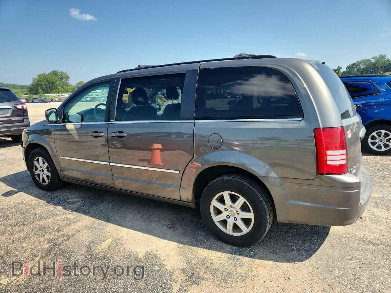 2010 CHRYSLER MINIVAN - VIN: 2A4RR5D10AR451587 - Фото 2