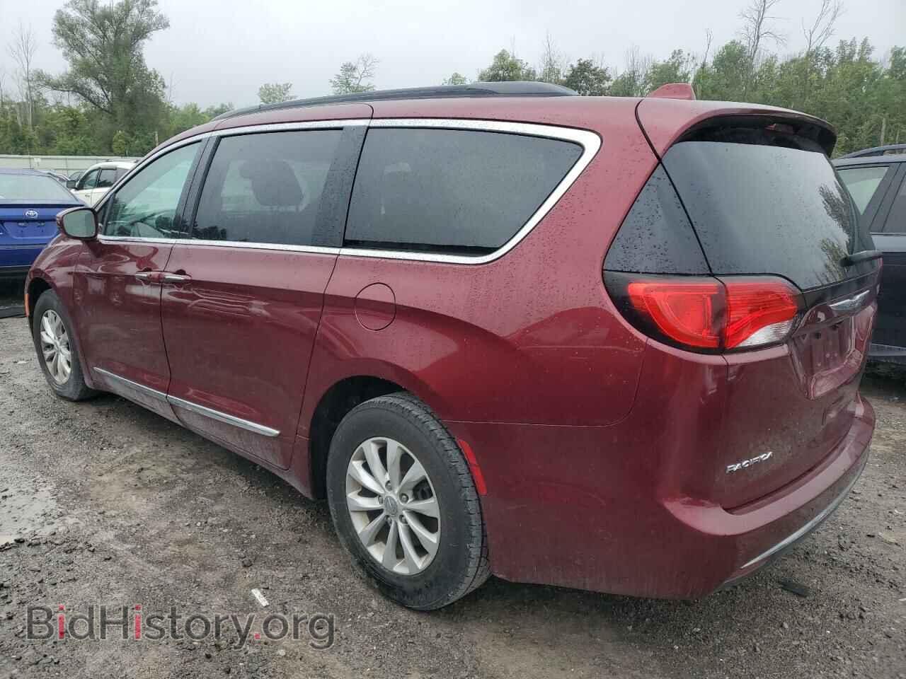 2017 CHRYSLER PACIFICA - VIN: 2C4RC1BG8HR741268 - Photo 2