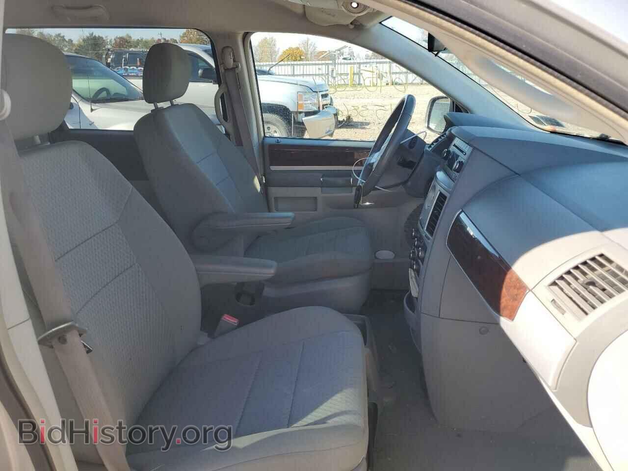 2010 CHRYSLER MINIVAN - VIN: 2A4RR5D14AR235287 - Фото 5