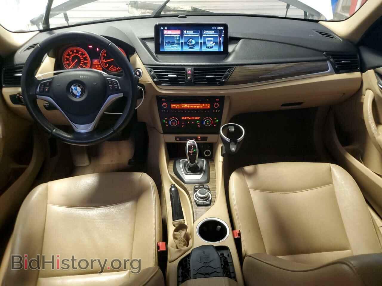 2015 BMW X1 - VIN: WBAVL1C57FVY28355 - Фото 8