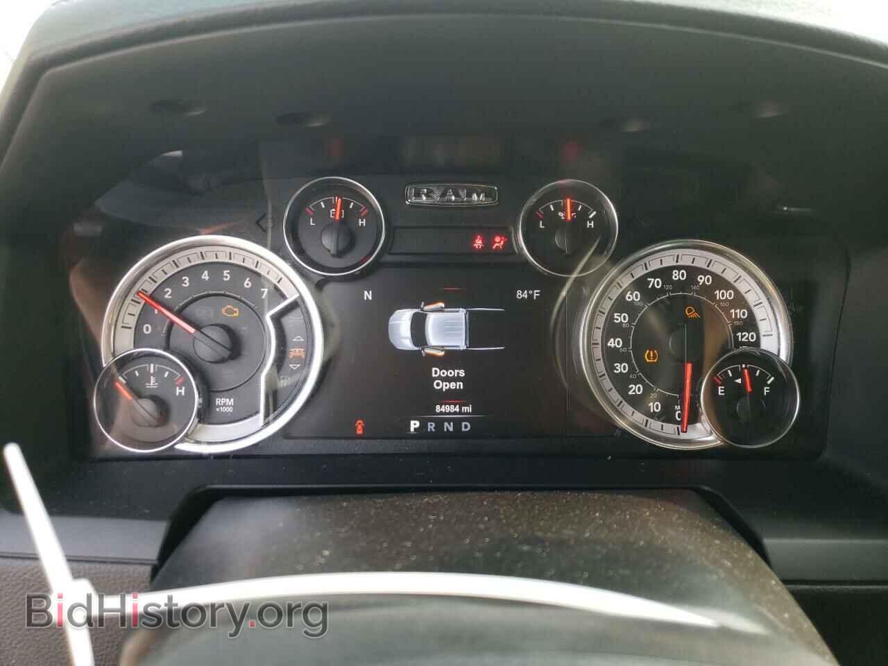 2018 RAM 1500 - VIN: 1C6RR7NT1JS209625 - Фото 9