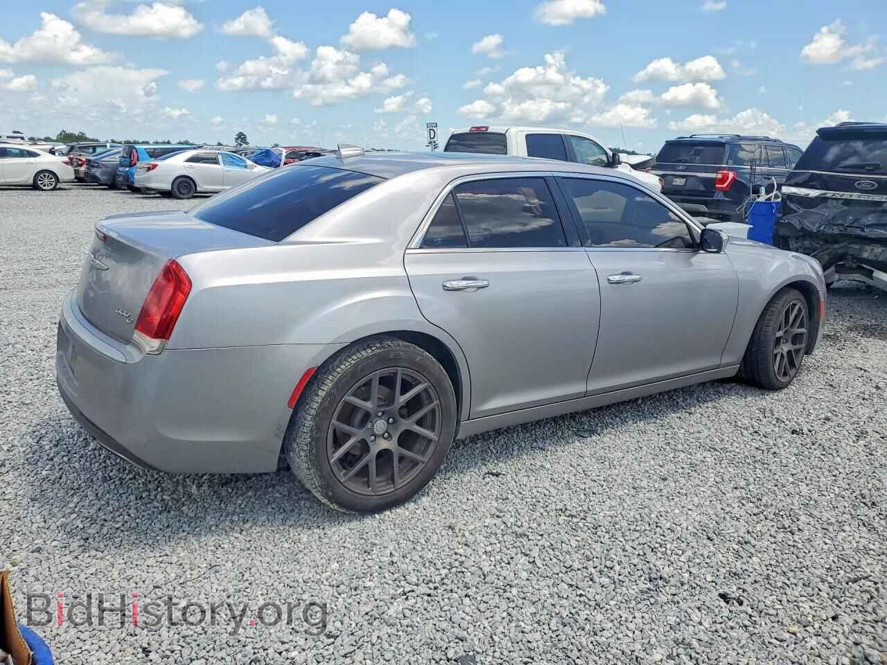 2016 CHRYSLER 300 - VIN: 2C3CCAEGXGH324650 - Фото 3