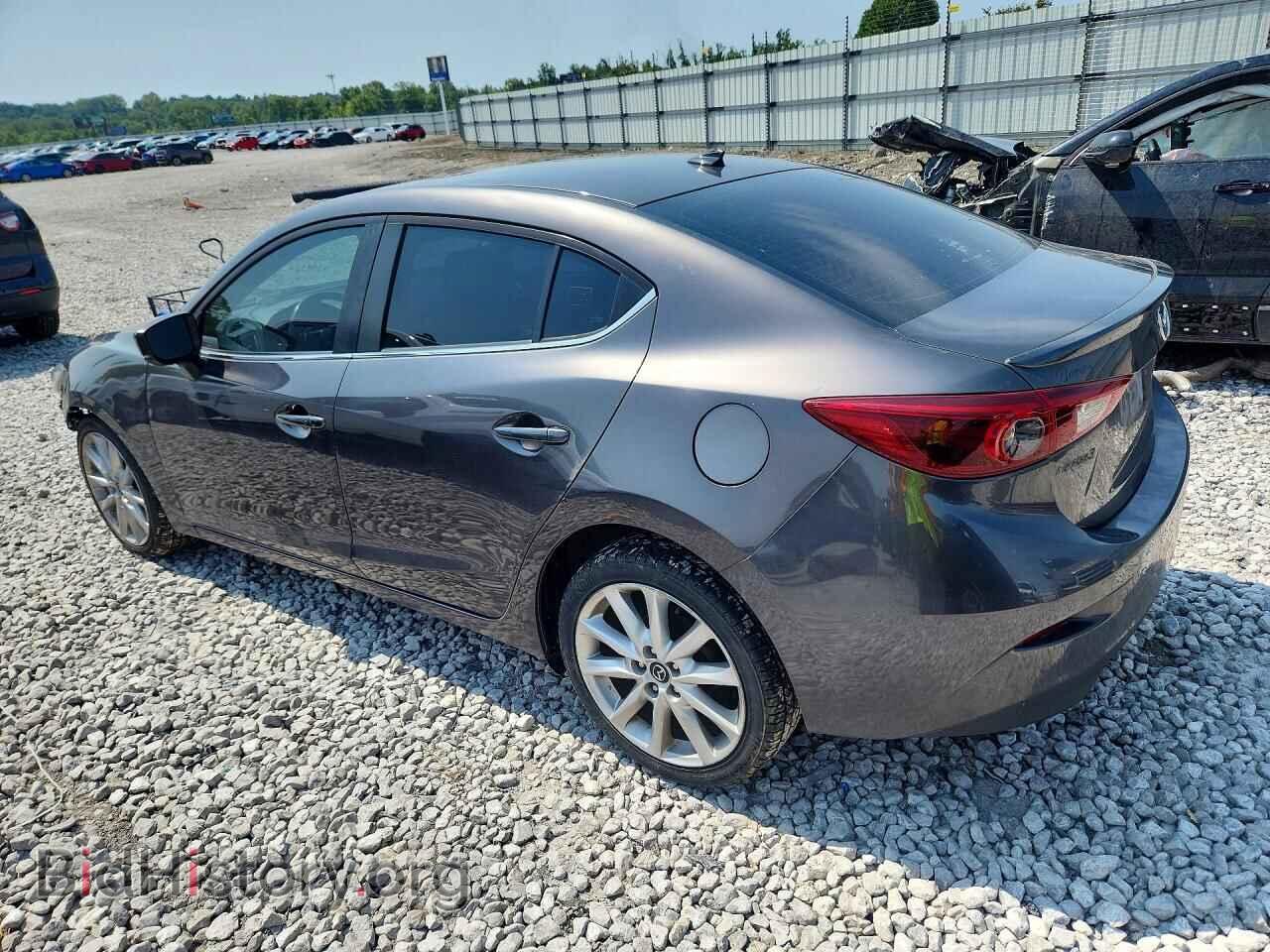 2017 MAZDA 3 - VIN: 3MZBN1W34HM130306 - Фото 2