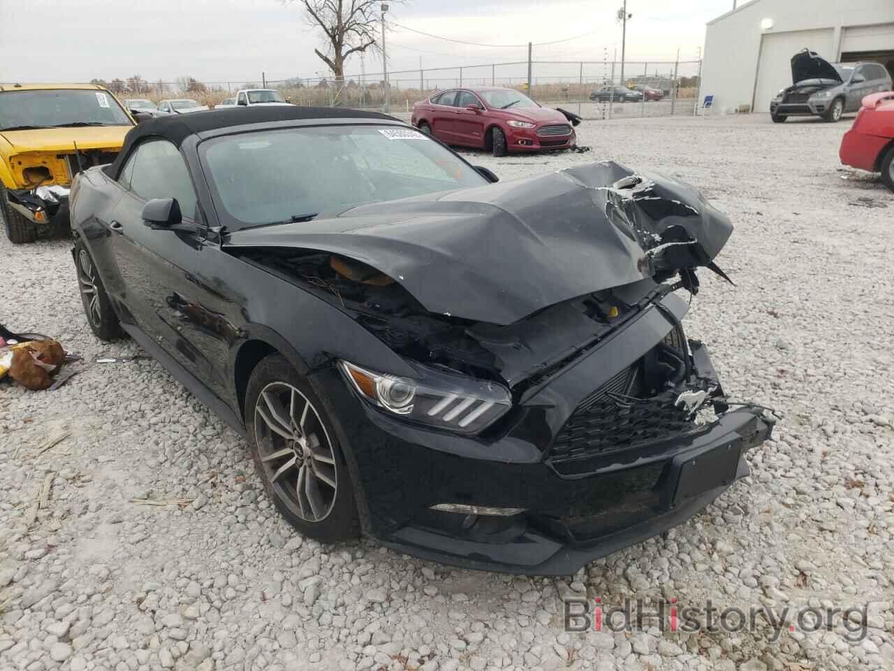 Photo 1FATP8UH5G5280637 - FORD MUSTANG 2016