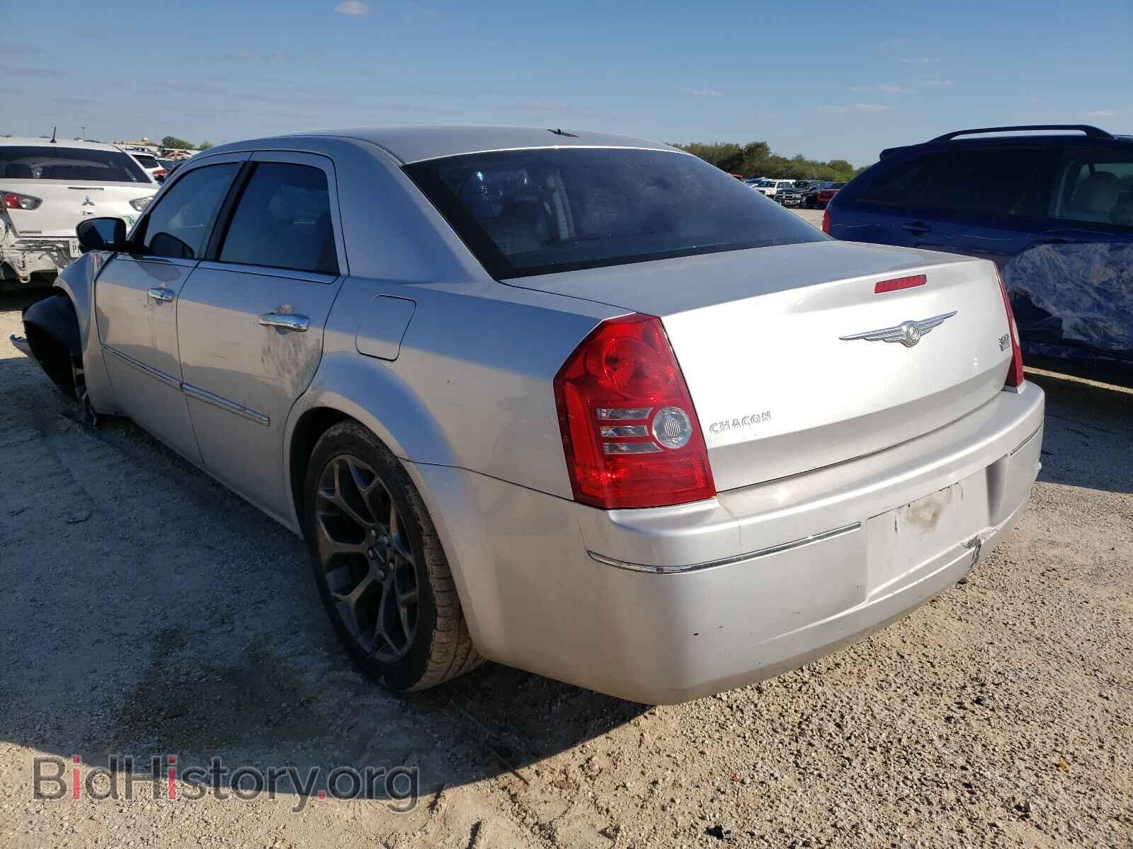 2010 CHRYSLER 300 - VIN: 2C3CA5CV6AH201191 - Фото 3