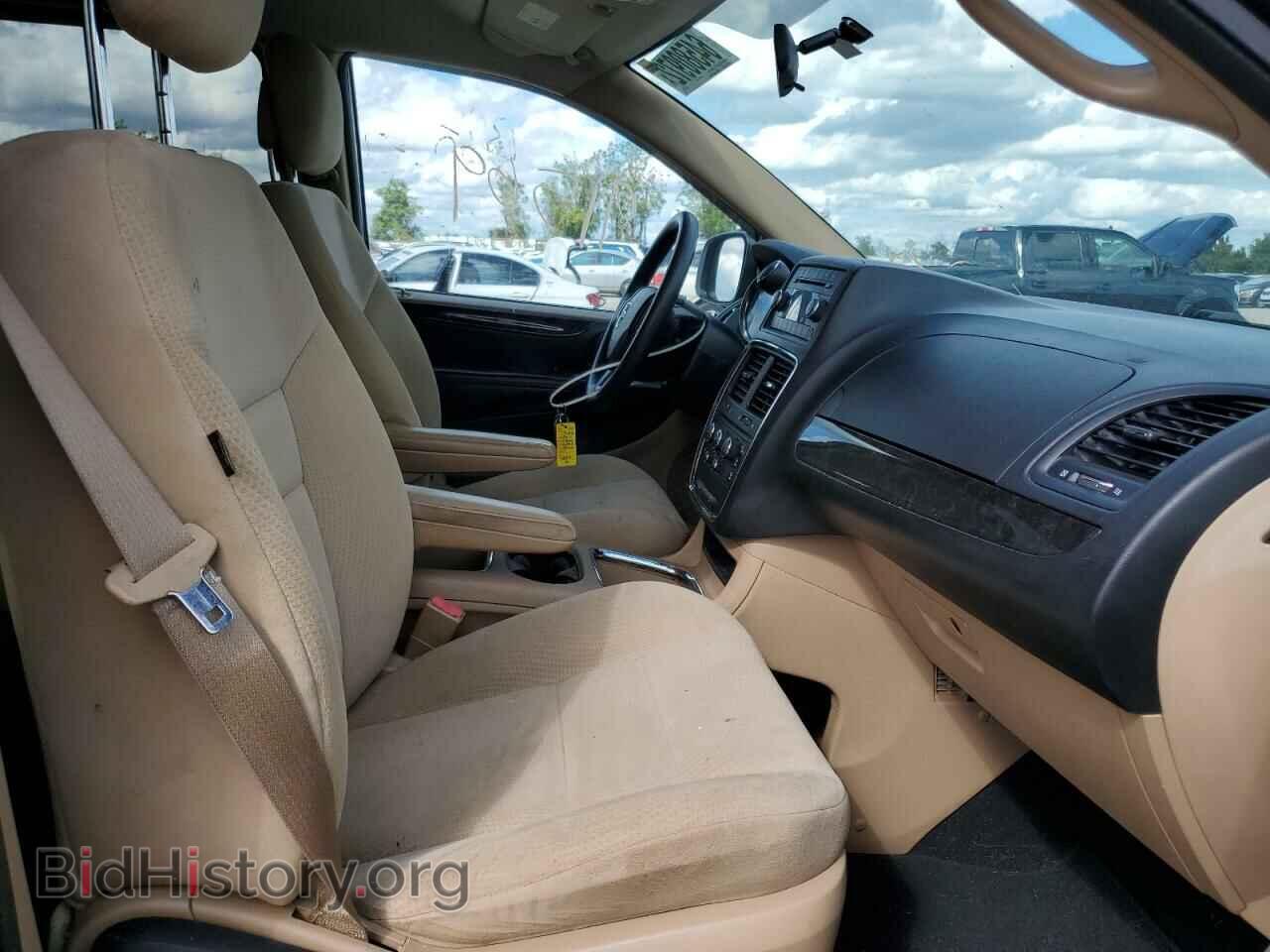 2014 DODGE CARAVAN - VIN: 2C4RDGCG8ER392400 - Фото 5