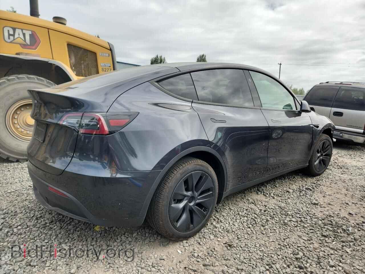 2024 TESLA MODEL Y - VIN: 7SAYGDED3RF179590 - Фото 3