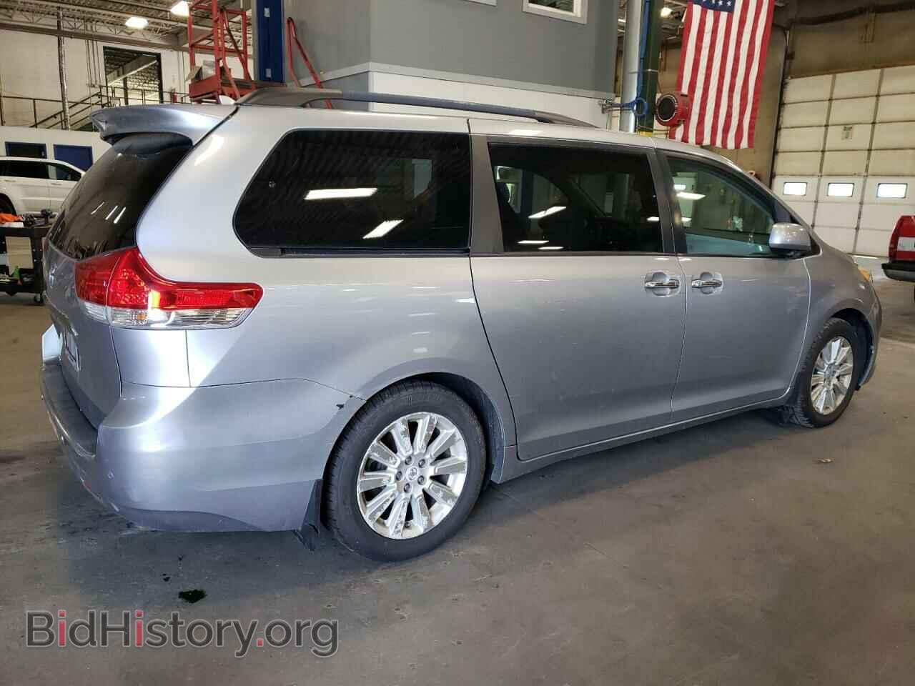 2011 TOYOTA All Models - VIN: 5TDYK3DC7BS049098 - Photo 3